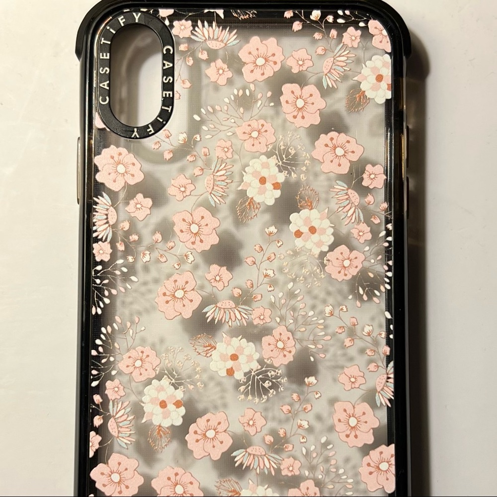 Casetify - Vintage Pastel Pink Brown Chic Country Flowers